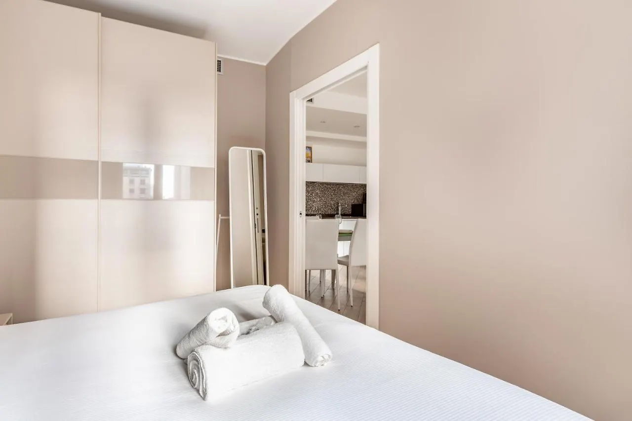 Campanini Apartment Milan
